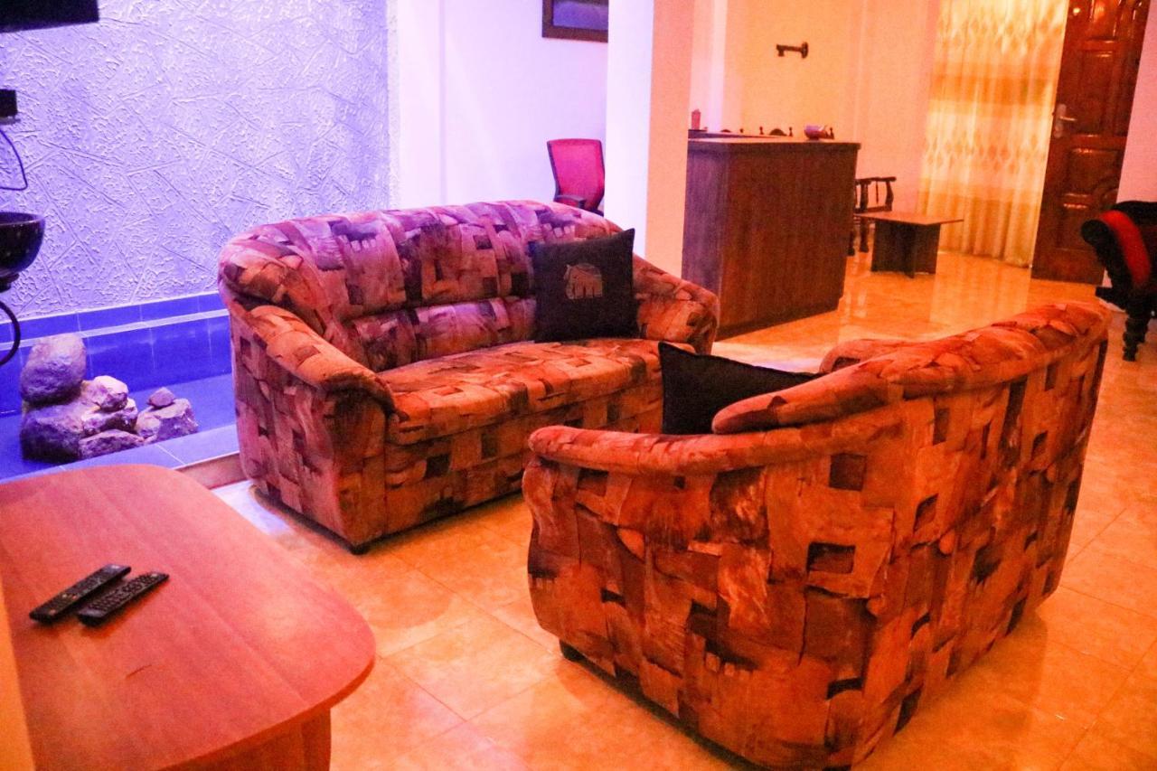 Thidasa Holiday Resort أنرادابورام المظهر الخارجي الصورة