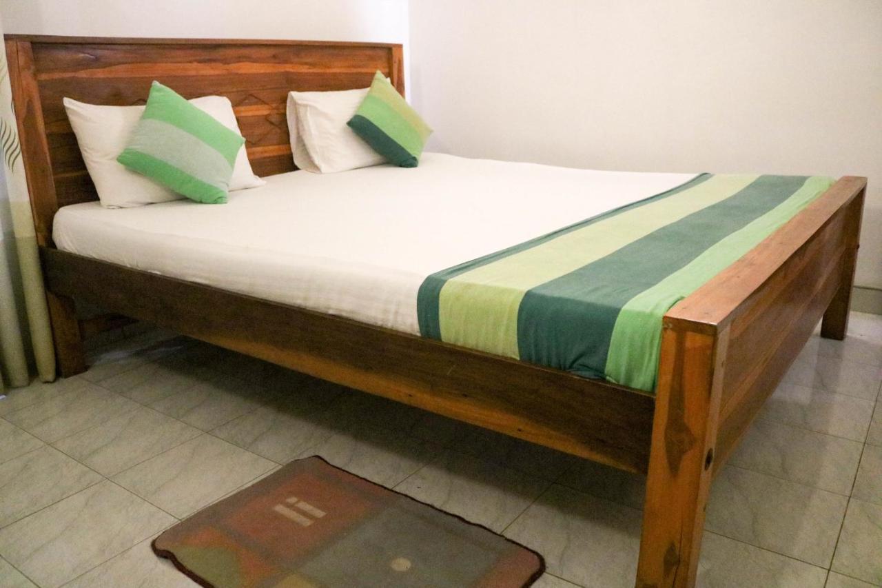 Thidasa Holiday Resort أنرادابورام المظهر الخارجي الصورة