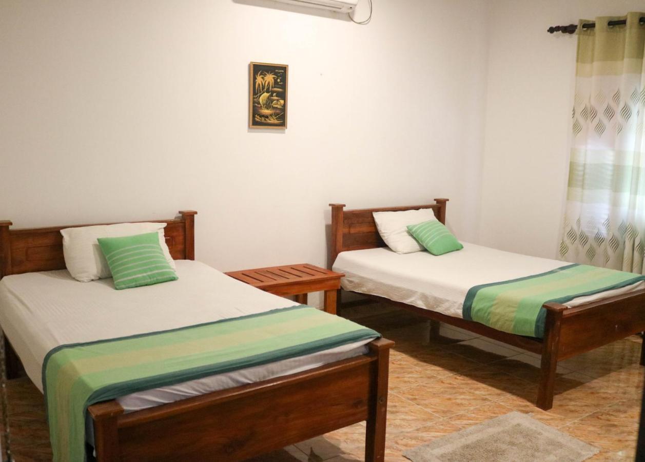 Thidasa Holiday Resort أنرادابورام المظهر الخارجي الصورة