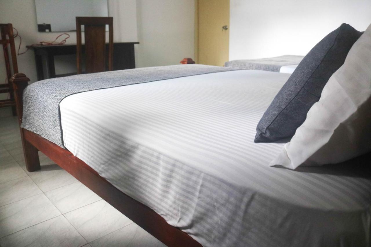 Thidasa Holiday Resort أنرادابورام المظهر الخارجي الصورة