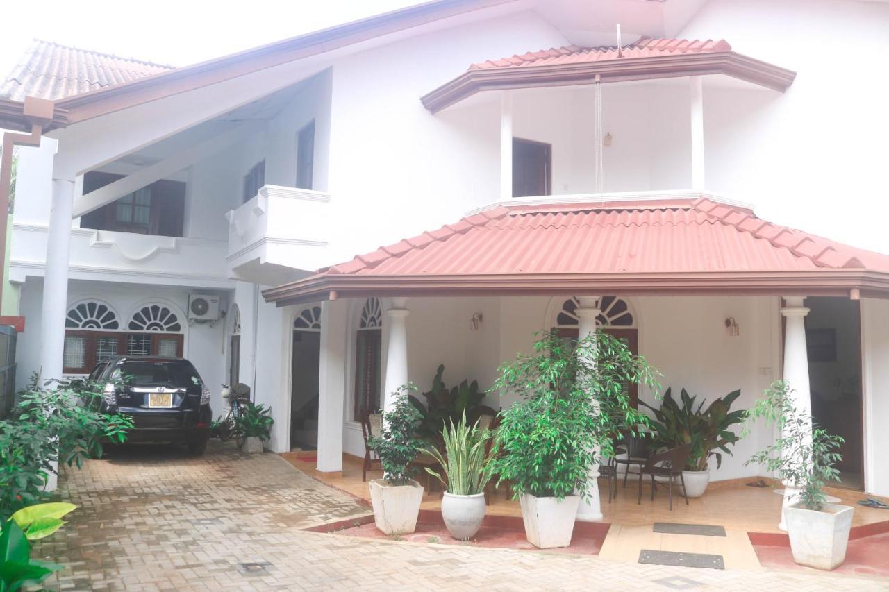 Thidasa Holiday Resort أنرادابورام المظهر الخارجي الصورة