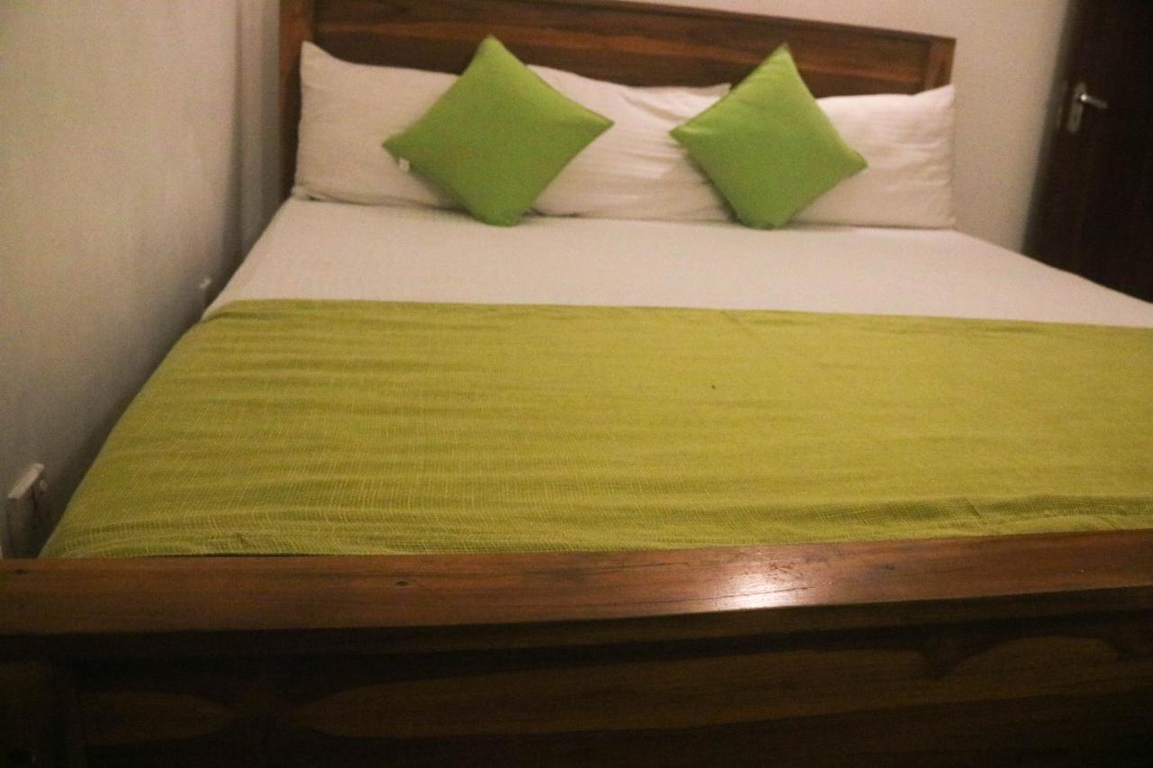 Thidasa Holiday Resort أنرادابورام المظهر الخارجي الصورة