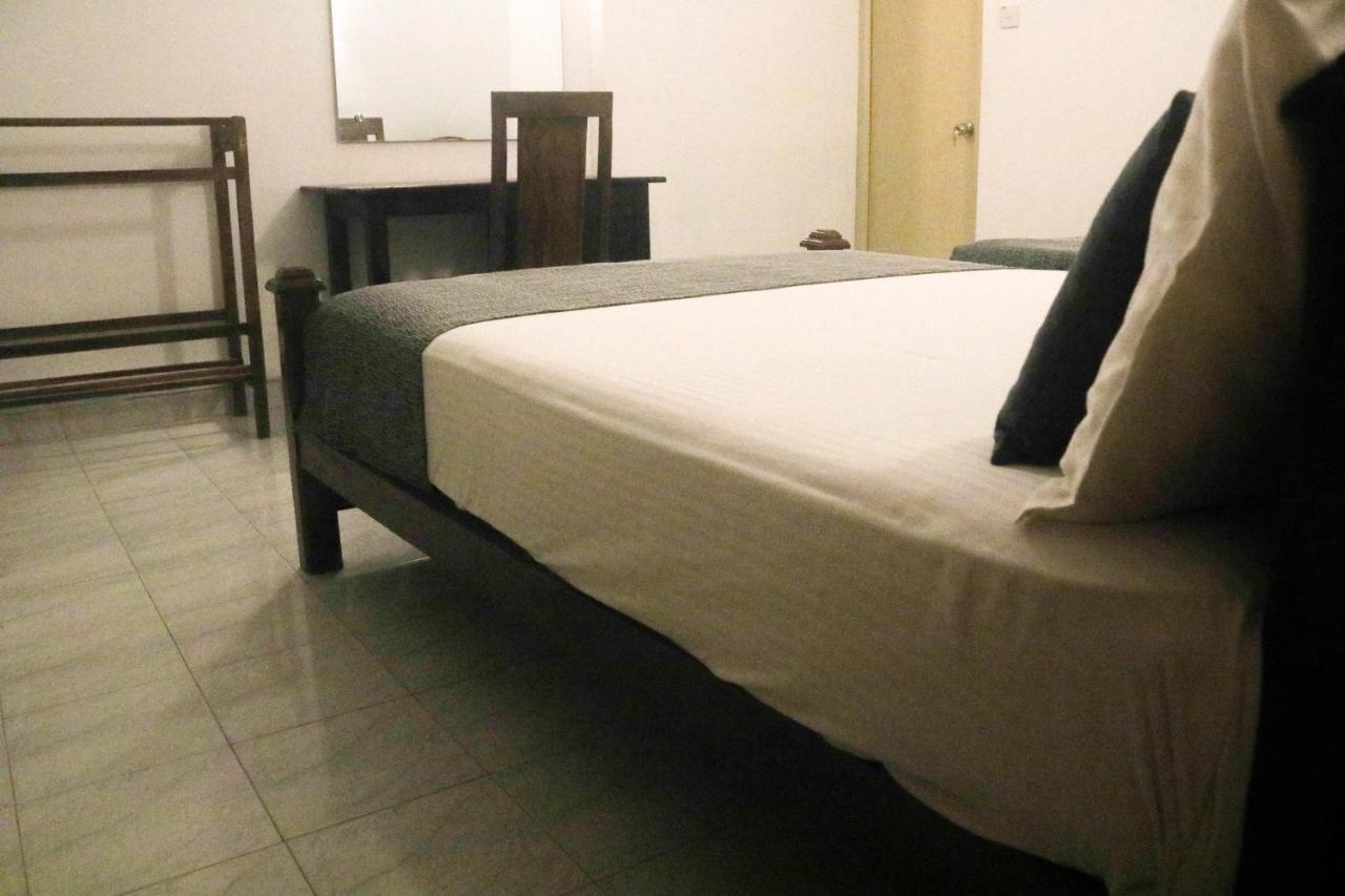 Thidasa Holiday Resort أنرادابورام المظهر الخارجي الصورة